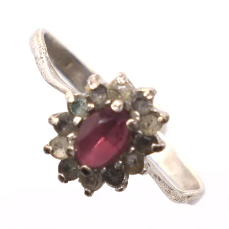 Ring silver 835/1000, ojämn, Ø18mm Vikt: 1,7 g