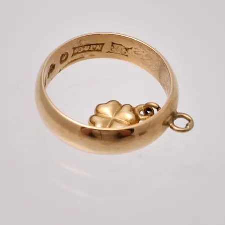 Defekt guld, 18K, vikt 5,08g.