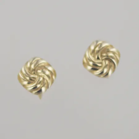 Ett par örhängen, bredd 11 mm, 18K  Vikt: 2,7 g