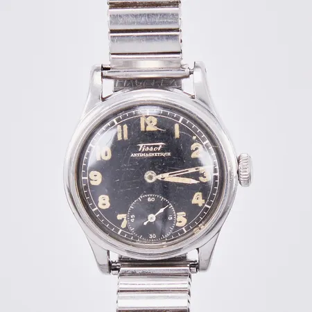 Armbandsur Tissot Antimagnetic, graverad boett #1192960, manuell, liten sekundvisare, med flexiband stål, sliten urtavla & visare samt sprickor/repor på plastglas, Ø 30mm