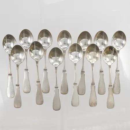 13 Kaffeskedar, modell: Uppsala, 12cm, MGAB, 830/1000 silver, 210,6g.