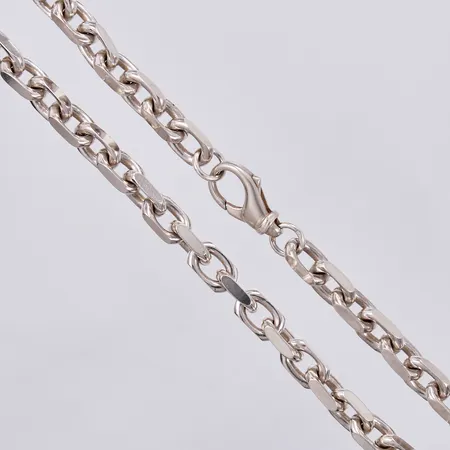 Kedja ankar, längd: ca 49cm, bredd: ca 8mm, silver Vikt: 105,2 g