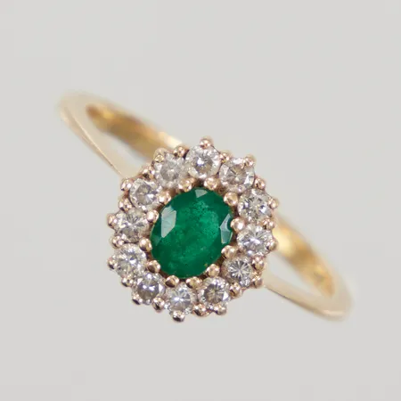 Carmoséring, 8/8slipade diamanter 12x ca 0,015ct samt grön sten, stl 17, fattning ca 9,6x10,3mm, 18K  Vikt: 2,7 g