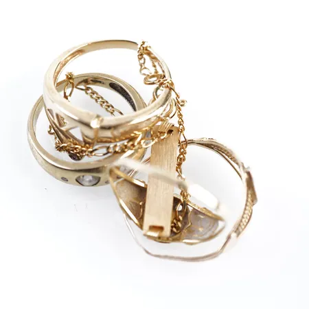 Diverse guld, 14k Vikt: 9,4 g