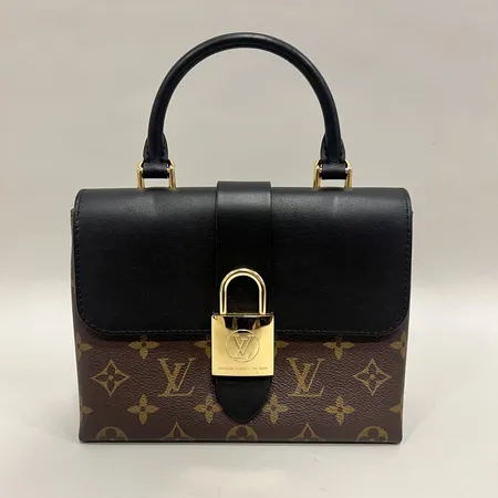 Väska Louis Vuitton Locky BB, monogramcanvas, svart läder, guldfärgad beslag, datumkod AR3240, Frankrike år 2020, mått ca 20x16x7,5cm, avtagbar axelrem, repigt spänne, smärre invändiga fläckar, bruksslitage, kvitto kopia LV Client service augusti 2020, dustbag, original låda skadad