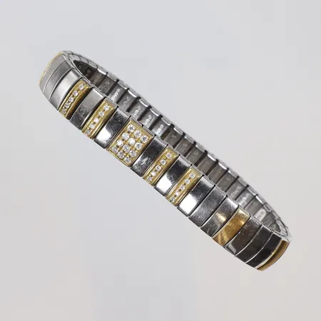 Armband, flexlänk med detaljer i 18K guld med vita stenar, tillv. Nomination, Italien, ca Ø52cm, omkrets ca 16,5cm, bredd 10mm, Bruttovikt: 26,1g Vikt: 26,1 g