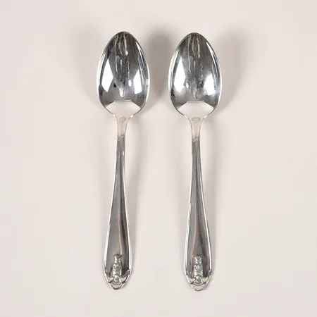 Två kaffeskedar, modell Vasa, MEMA, Eskilstuna, 2012, längd 12cm, silver 830/1000. Vikt: 29,8 g