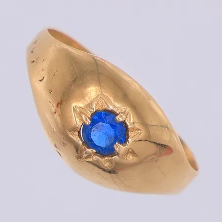 Ring, blå sten, stl 16¼, 18K Vikt: 1,6 g
