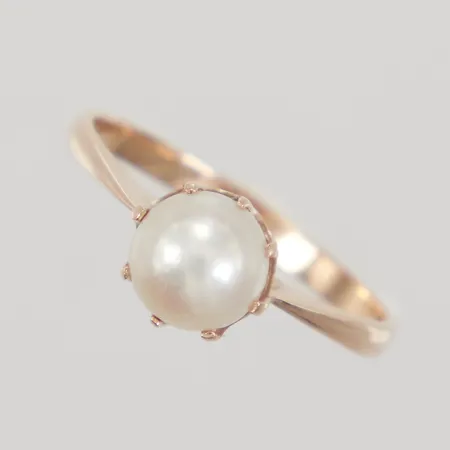 Ring med pärla Ø 6,7mm, stl 17¾, 14K  Vikt: 2,1 g