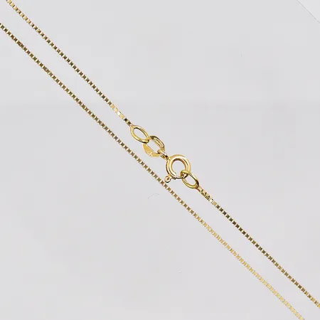 Kedja Venezia, 42cm, bredd 0,9mm, trögt lås, 18K Vikt: 2,4 g