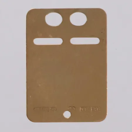 Hänge, Id-bricka, gravyr, 18K Vikt: 1,4 g