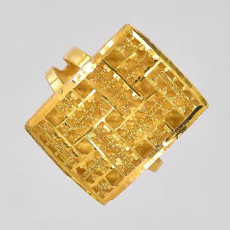 Ring, ställbar, stl 16, bredd 19,5mm, 21K Vikt: 3,5 g