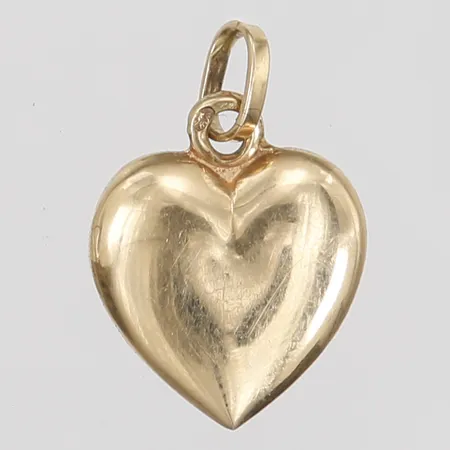Hänge hjärta, längd 20mm inklusive ögla, bredd 13mm, smärre bucklor, 18K  Vikt: 1,6 g