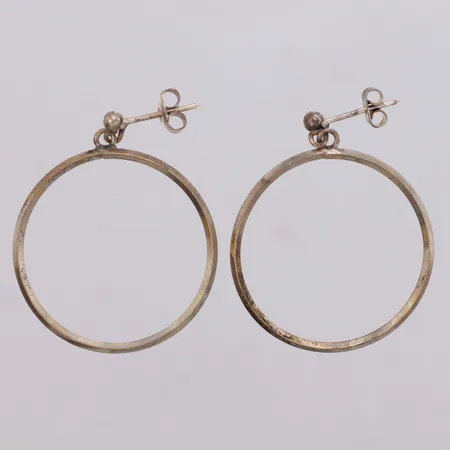 Ett par örhängen, längd 34mm, 835/1000 silver Vikt: 2,8 g