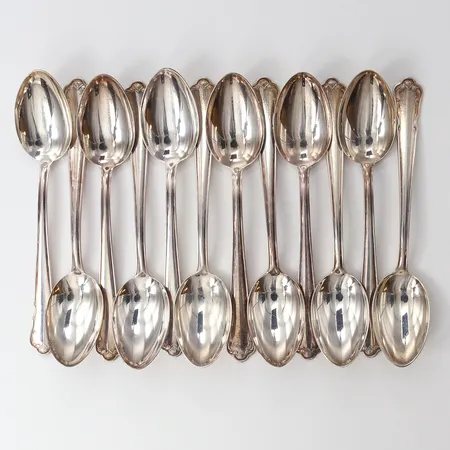 Tolv mockaskedar, längd 10,5cm, Guldsmedsaktiebolaget I Stockholm, år 1954, silver Vikt: 117,2 g