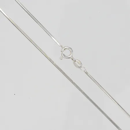 Halskedja, längd 42cm, bredd 1mm, silver, 925/1000 Vikt: 3,7 g