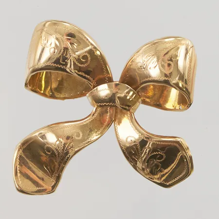 Brosch, rosett, 40x40mm, 18K, 5,8g.