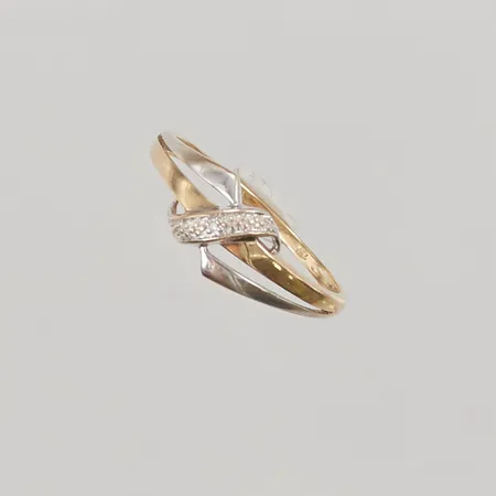 Ring, diamant ca 0,005ct, Ø18½, bredd:7mm, 18K 1,8g.