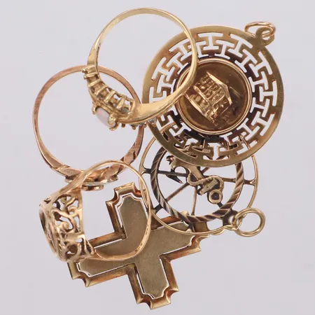 Diverse smycken, defekta, 14K Vikt: 16,2 g