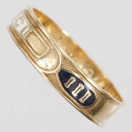 Ordensring, stl 23½, bredd 6mm, emalj, gravyr, 18K  Vikt: 5,8 g