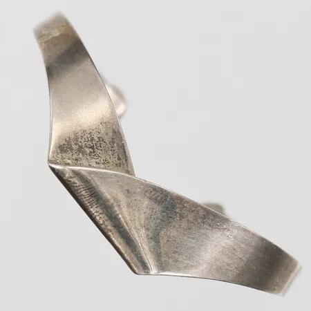 Armring, ca 5x6cm, GFAB, slitage, bucklor, 925/1000 silver. Vikt: 15,8 g