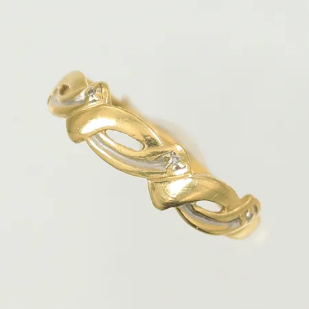 Ring, stl 17½, bredd 2-5mm , GHA, ojämn skena, 18K Vikt: 1,8 g