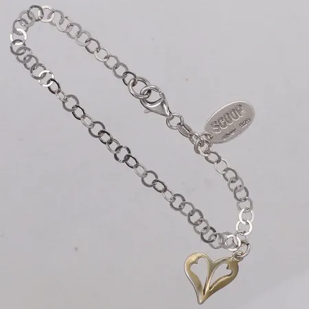 Armband, längd 18cm, bredd 3,9mm, med berlock, Scoop, 925/1000 silver Vikt: 4,7 g