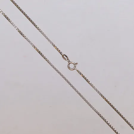 Kedja Venezia, längd 44,5cm, bredd 1mm, 925/1000 silver Vikt: 4,5 g