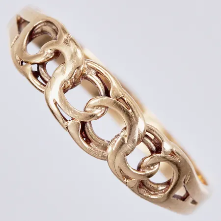 Ring Bismarck, W&A, stl: 19 ¼, bredd ca 2-6mm, 18K Vikt: 2 g