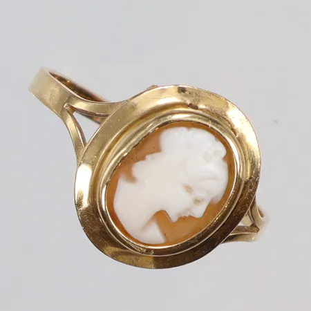 Ring Camé, stl 17, bredd 1-12mm, (BEH) Bengt Hallberg, 18K, bruttovikt 1,4g Vikt: 1,4 g