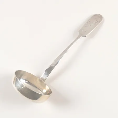 Soppslev, Hirsch Markowitsch, Tallin, Estland, 1900-talets första hälft, längd 30cm, gravyr, bruksslitage, silver. Vikt: 140,4 g