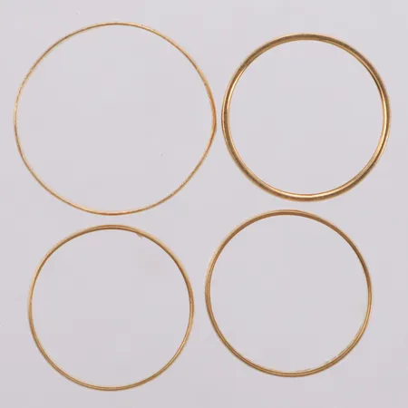 Fyra Ringar, gravyr, 18K Vikt: 7,5 g