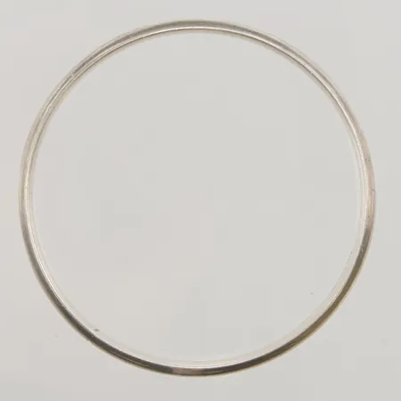 Armring, Ø65mm, bredd: 6,7mm, kraftigt nagg, märkt RS Denmark, 925/1000 silver, 32,3g.