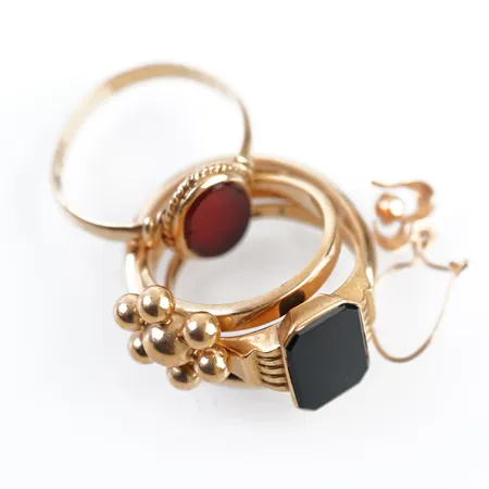 Diverse guld, 18k Vikt: 16,3 g