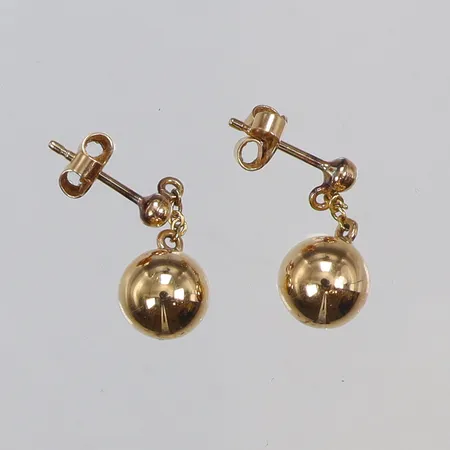 Ett par örhängen 10x10mm, ANA (Karana Ädelmetall Ab) Helsingborg, 18K Vikt: 3,9 g