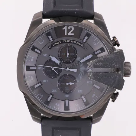 Herrur Diesel, Only the brave, quartz, Ø53mm, referensnr DZ-4378, stål, någon repa på glaset, gummiband