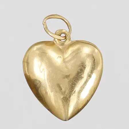 Hänge hjärta, längd 18mm inklusive ögla, bredd 13mm, bucklor, 18K Vikt: 0,6 g