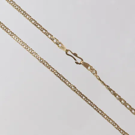 Kedja, längd 53cm, bredd 2,5mm, 14K. Vikt: 5,5 g