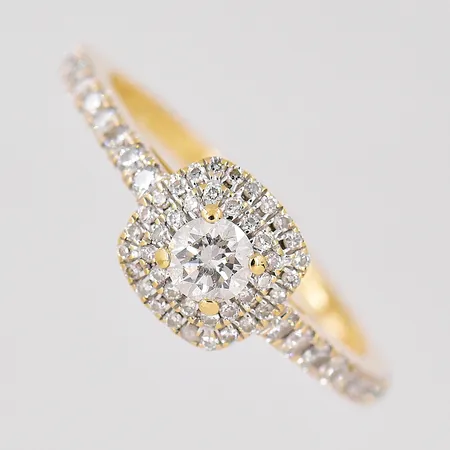 Ring, diamanter ca 0,35ctv, stl 16½, bredd ovandel 7mm, personlig gravyr, GHA, 18K Vikt: 2,6 g