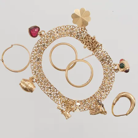 Diverse guld, defekter/gravyrer, 18K, 29,5g.