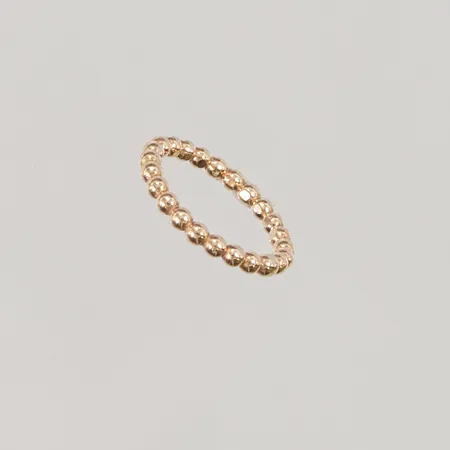 Ring, kulor, Ø16, bredd: 2,6mm, 18K, 3,2g.