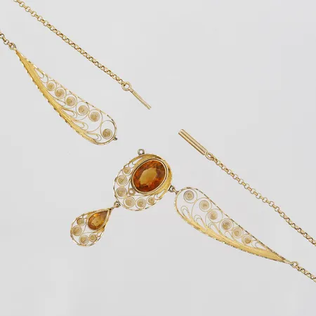 Collier med citriner samt seedpärla, defekt/av, tillverkat av John Pettersson, Stockholm 1909, 18K guld Vikt: 7,2 g