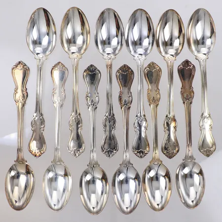 12 kaffeskedar, längd 12,3cm, modell Olga, GAB, 830/1000 silver Vikt: 193,7 g