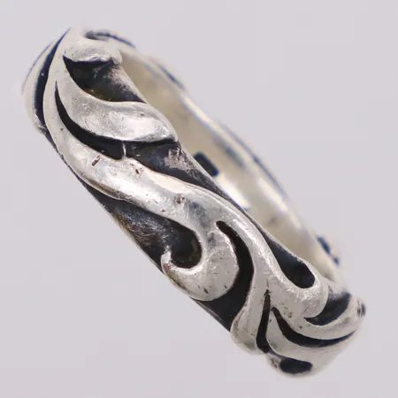 Ring, stl 19, bredd 6,9mm, repor, 925/1000 silver Vikt: 11,9 g