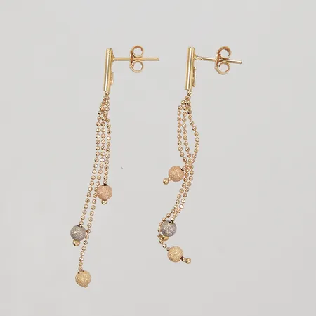 Ett par örhängen, längd ca 60mm, bredd ca 3,4mm, kulor i gul/röd/vitguld, utländska stämplar, 18K,  Vikt: 4,4 g