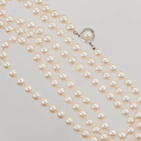 Pärlcollier, 105cm, bredd: 7,9mm, vitguldslås i 18K, Vikt: 0 g