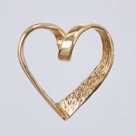 Hänge längd ca 14mm, bredd ca 12mm, 18K Vikt: 0,8 g