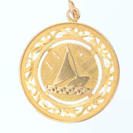 Hänge, längd 47mm inkl ögla, bredd 4mm, 14K, 11,6g Vikt: 11,6 g