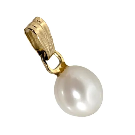 Hänge, 18K guld, odlad Pärla Ø 6 mm, blåvitrosa ton, god lyster, hängets längd inkl. ögla 14 mm, fint skick Vikt: 0,5 g