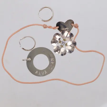Diverse smycken, 925/1000 silver Vikt: 7,5 g